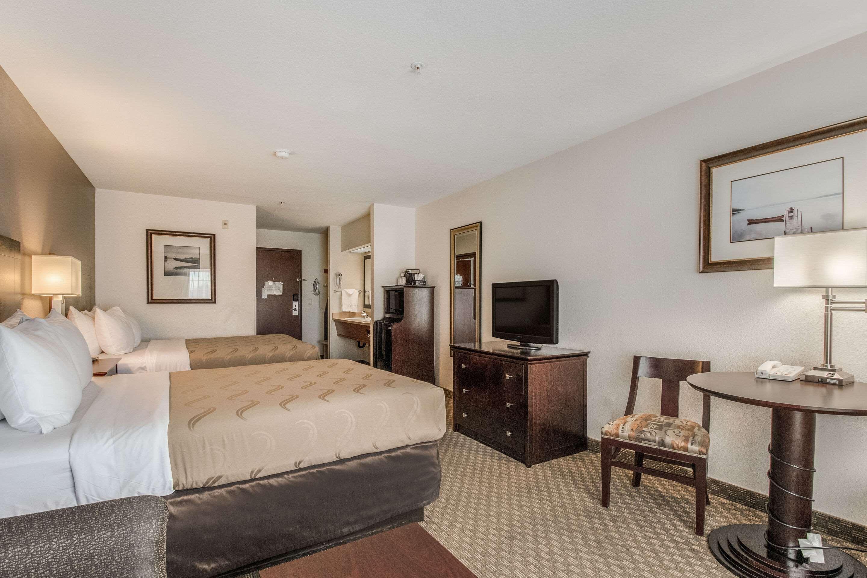 Quality Inn Грешем Екстер'єр фото