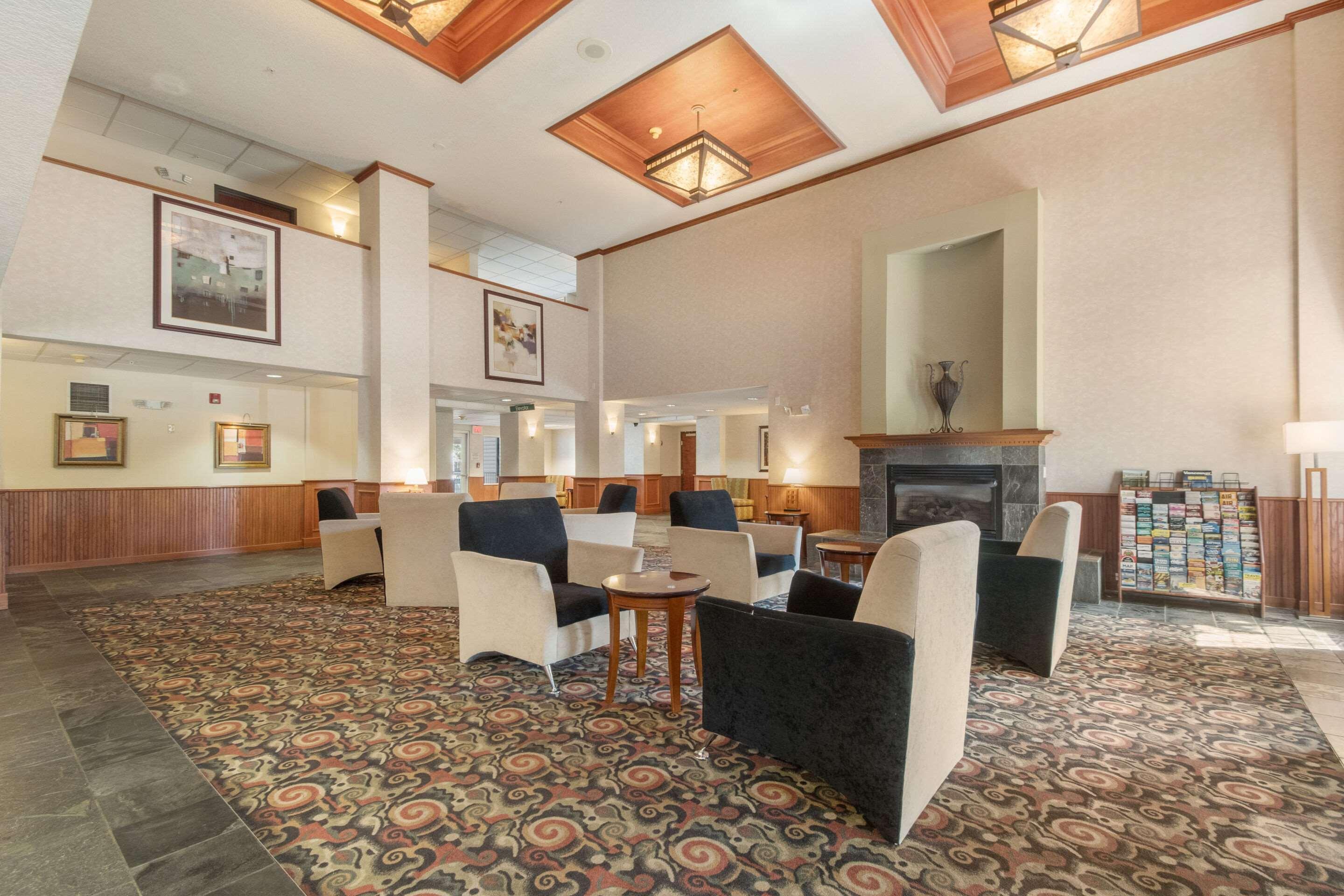 Quality Inn Грешем Екстер'єр фото