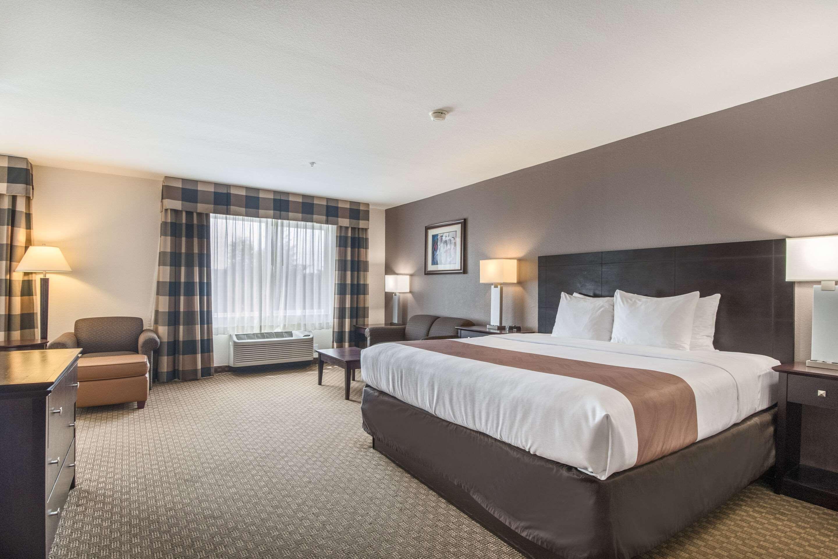 Quality Inn Грешем Екстер'єр фото