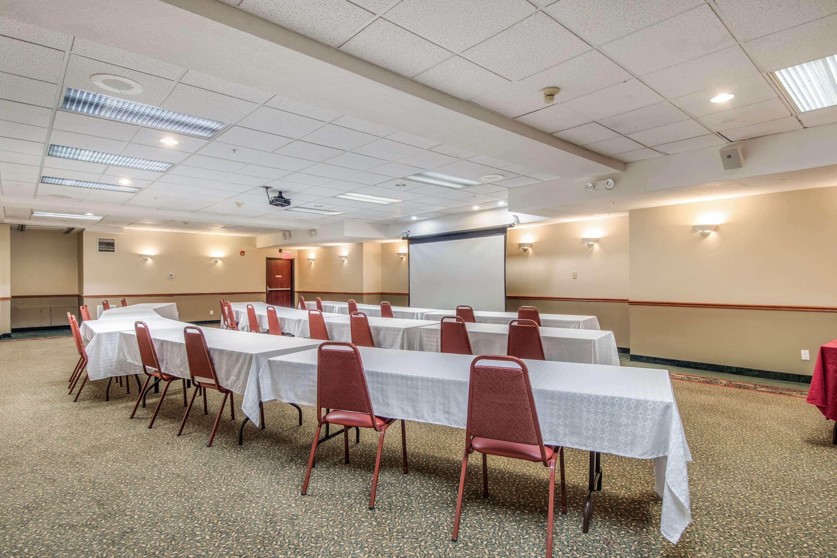 Quality Inn Грешем Екстер'єр фото